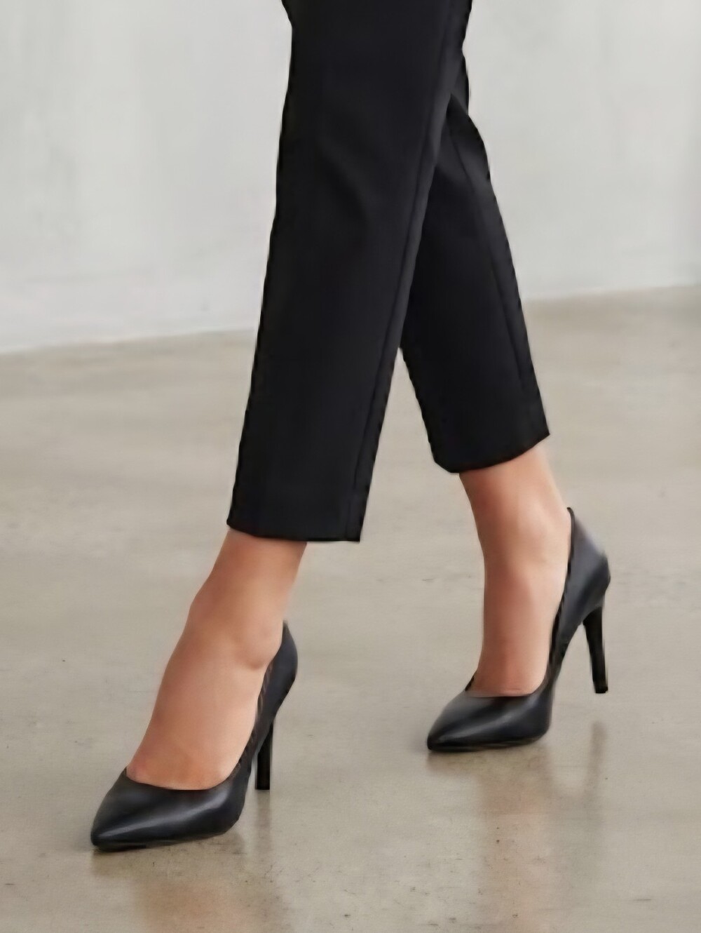 Jenn Ardor Black Pointed Toe Stiletto Pumps Heels NWOT 9.5